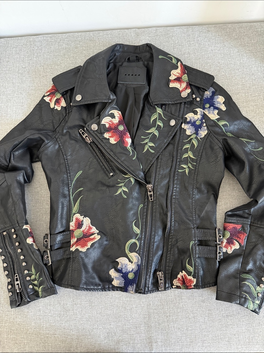 Blank NYC As You Wish Floral Embroidered Faux Leather Biker Jacket Extra Small